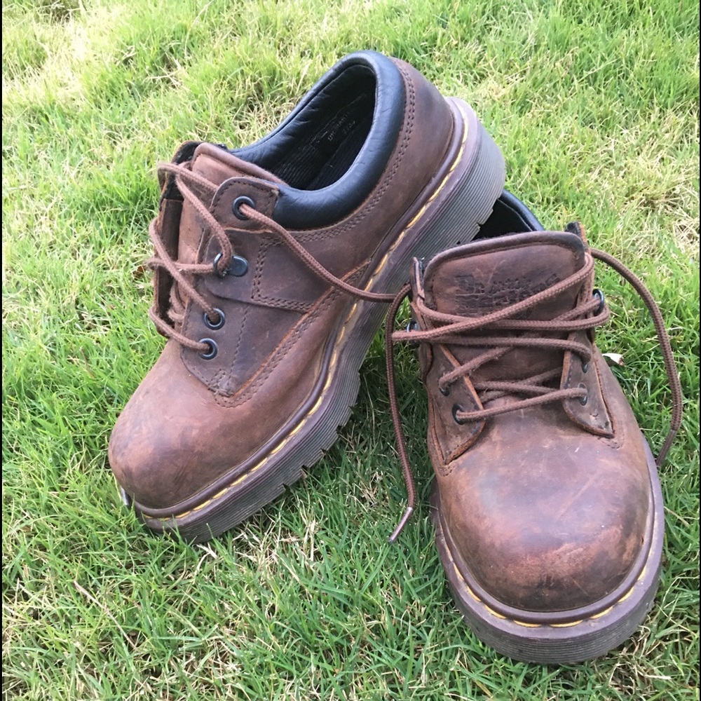 Dr. Martens Size7.5 (women) SIZE5.5(men)